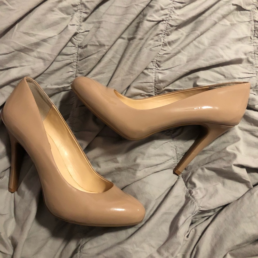Nude pumps - Picture 2 of 4